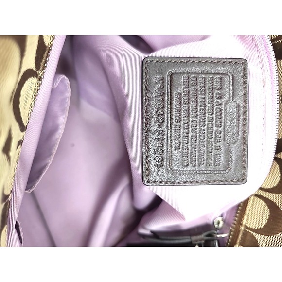 Coach Signature Pleated Gallery Tote Handbag F14281 Missing Bag Tag - Picture 14 of 14